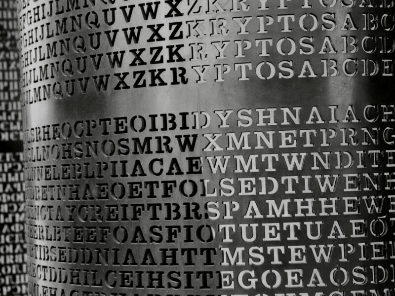 Kryptos sculpture, Smithsonian | wanderingYew2 | CC BY 2.0